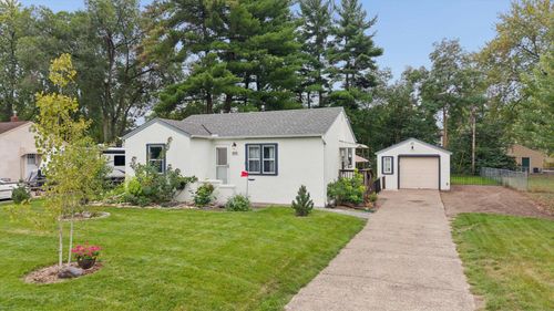 826 Cross St, Anoka, MN, 55303-2667 | Card Image