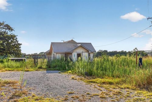 18566 State Highway 76, Lindsay, OK, 73052-3618 | Card Image