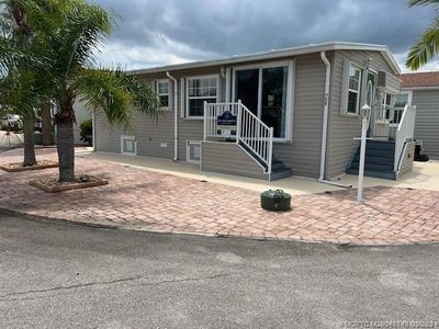 755 Nettles Boulevard, House other with 2 bedrooms, 2 bathrooms and null parking in Jensen Beach FL | Image 1