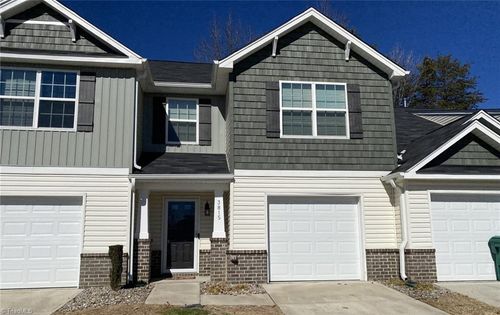 3815 Copperfield Ct, High Point, NC, 27265-8423 | Card Image