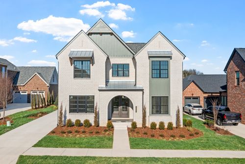 4007 Poplar Farms Dr, Franklin, TN, 37067-2046 | Card Image