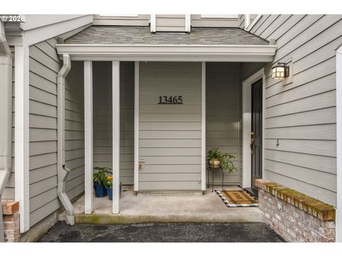 13465 Sw Summerwood Dr, Tigard, OR, 97223-5719 | Card Image