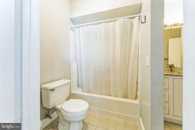 216 Riva Dr, Townhouse with 2 bedrooms, 2 bathrooms and null parking in Hackettstown NJ | Image 18