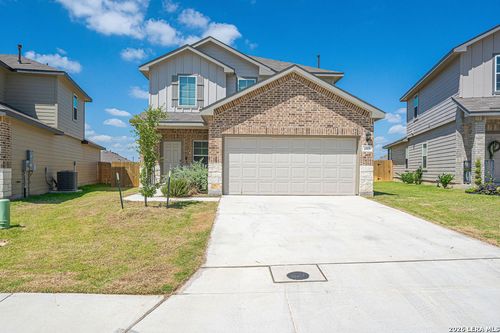 105 Chipping Aly, Floresville, TX, 78114-0099 | Card Image