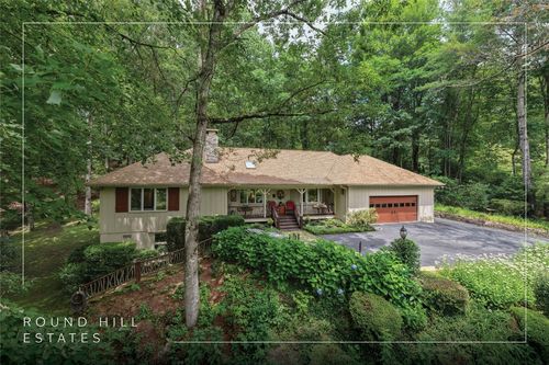 333 Round Hill Rd, Sapphire, NC, 28774-8652 | Card Image