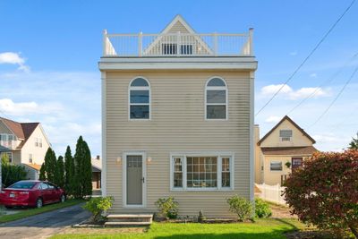 38 River Street, House other with 3 bedrooms, 1 bathrooms and null parking in Seabrook NH | Image 1