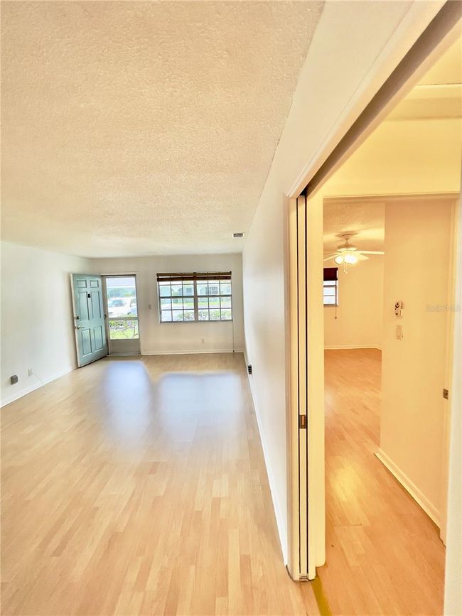 UNIT-60 - 11200 102 Nd Ave, Condo with 2 bedrooms, 2 bathrooms and null parking in SEMINOLE FL | Image 7