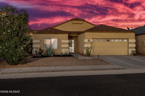 6795 S Avenida Del Abrazo, Tucson, AZ, 85756-8072 | Card Image
