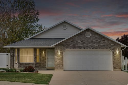 5145 S 350 E, Washington Terrace, UT, 84405-6202 | Card Image