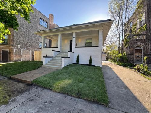 7146 S Constance Ave, Chicago, IL, 60649-2329 | Card Image