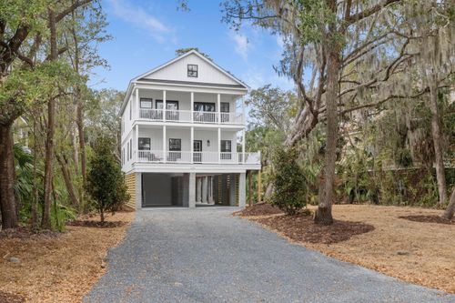3506 Myrtle St, Edisto Island, SC, 29438-3723 | Card Image