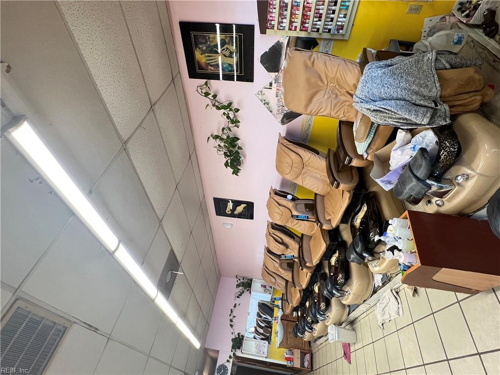 Commercial Sale in Portsmouth 3