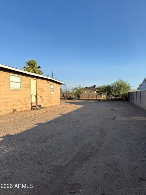 595 W Coolidge Ave, Coolidge, AZ, 85128-5001 | Card Image