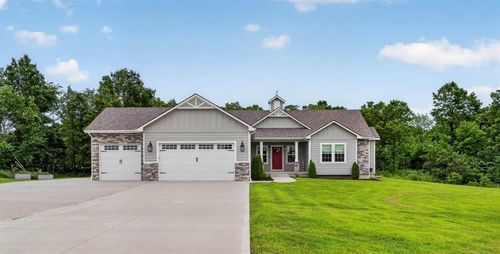 803 Ne Lakota Dr, Adrian, MO, 64720-5305 | Card Image