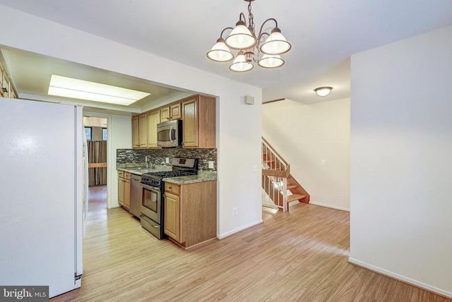 1502 Farsta Ct, Townhouse with 3 bedrooms, 4 bathrooms and null parking in RESTON VA | Image 4