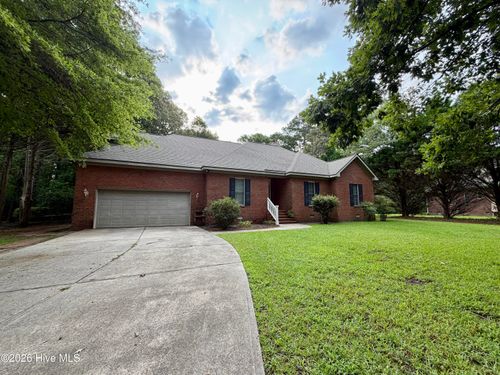 109 Drummond Pl, New Bern, NC, 28562-3711 | Card Image
