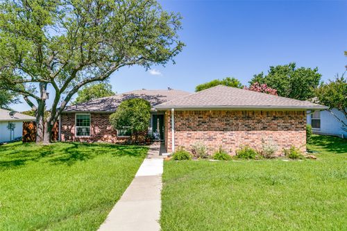 3707 Grasmere Dr, Carrollton, TX, 75007-2616 | Card Image