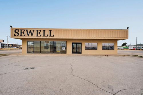 3832 W Wall St, Midland, TX, 79703-7712 | Card Image