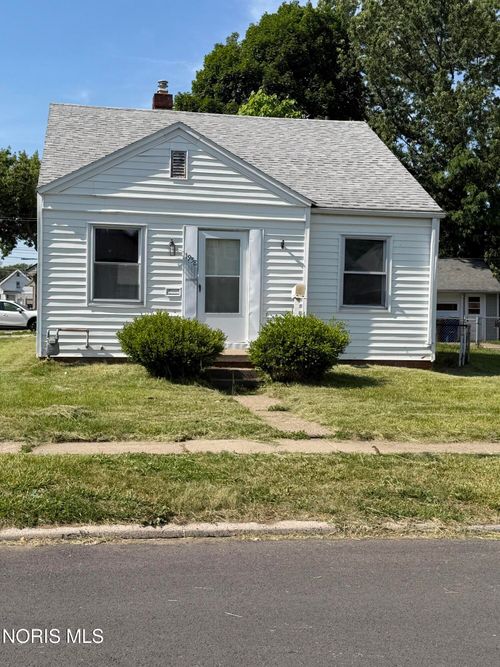 1958 Brussels St, Toledo, OH, 43613-4519 | Card Image