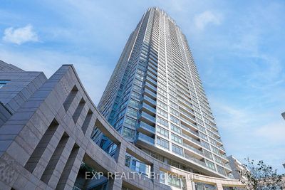 4606 - 2191 Yonge St, Condo with 2 bedrooms, 2 bathrooms and 1 parking in Toronto ON | Image 3