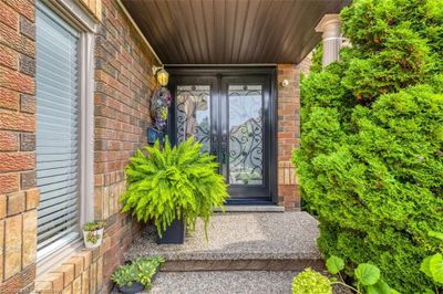 5443 Mcfarren Blvd, House other with 6 bedrooms, 4 bathrooms and 5 parking in Mississauga ON | Image 3