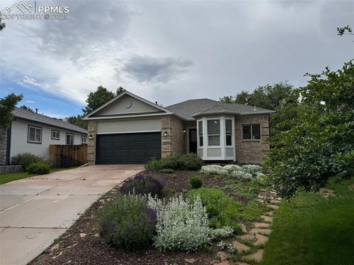 2325 Troy Ct, Colorado Springs, CO, 80918-7850 | Card Image