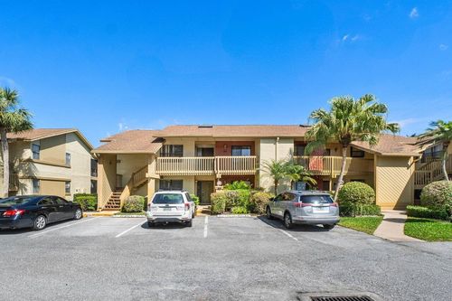 12-13135 Chadwick Ct, Wellington, FL, 33414-3925 | Card Image