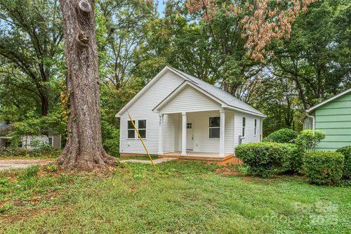 1701 5th St, Statesville, NC, 28677-7129 | Card Image