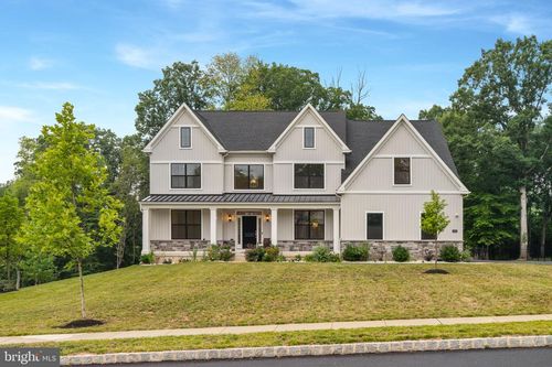 1045 Oak Ridge Dr, HORSHAM, PA, 19044-1435 | Card Image