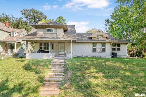 1020 E 15th St, Davenport, IA, 52803-4110 | Card Image