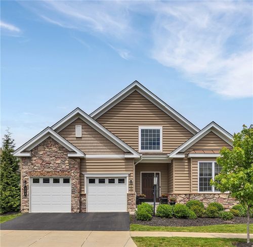 303 Jefferson Ln, Cranberry Twp, PA, 16066-2416 | Card Image