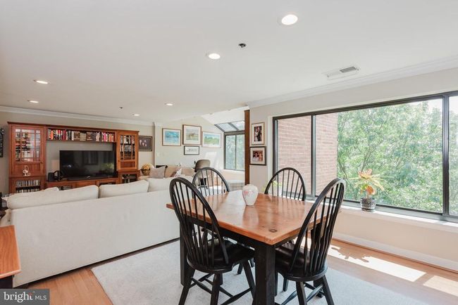 APT-601 - 1 Southerly Ct, Condo with 2 bedrooms, 2 bathrooms and null parking in TOWSON MD | Image 12