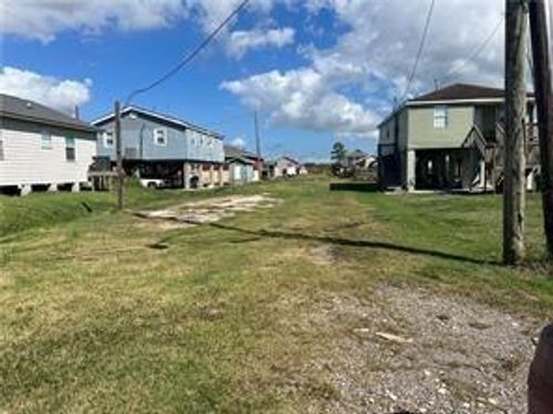 3101 Privateer Blvd, Barataria, LA, 70036-5731 | Card Image