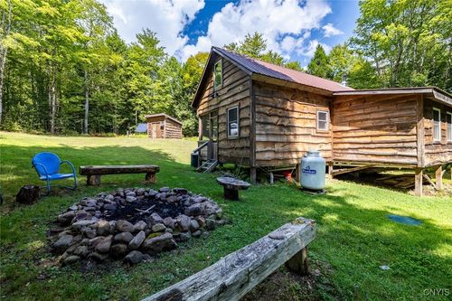 87 Tamblin Ridge Trl, Bernhards Bay, NY, 13028 | Card Image