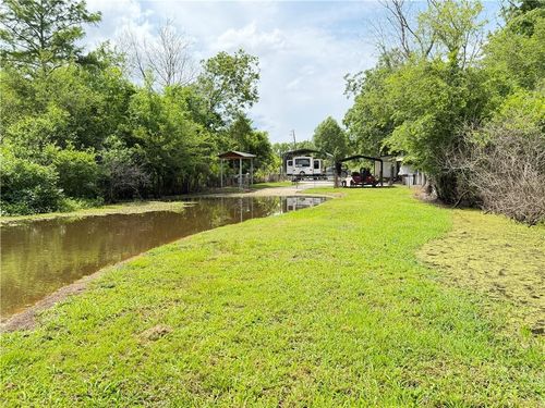 466 River Ln, Marksville, LA, 71351-4731 | Card Image