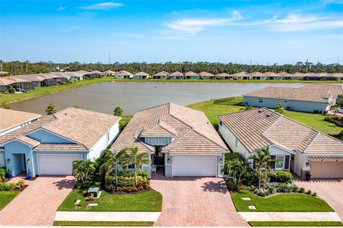 629 Ibiza Loop, VENICE, FL, 34292-1324 | Card Image