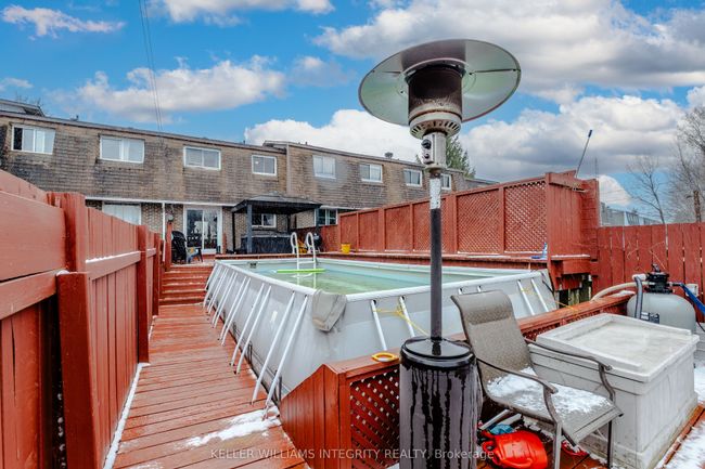 718 Glengarry Blvd, House attached with 3 bedrooms, 2 bathrooms and 2 parking in Cornwall ON | Image 29