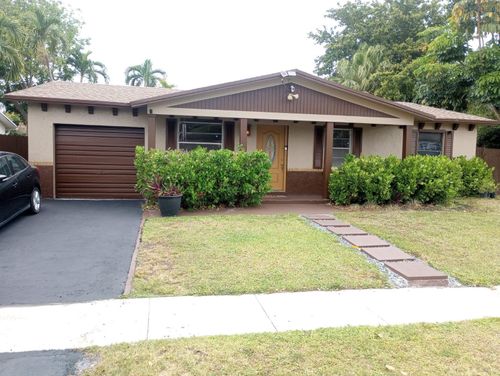 8241 Sw 4th Ct, North Lauderdale, FL, 33068-1011 | Card Image