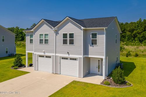 b-107 Pasture Ln, Swansboro, NC, 28584-0198 | Card Image