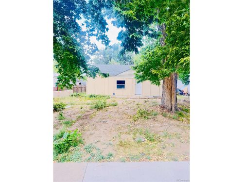 1926 Xenia St, Denver, CO, 80220-2244 | Card Image