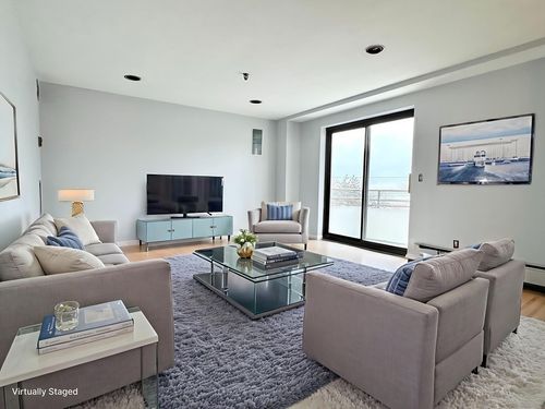 apt-207-376 Ocean Ave, Revere, MA, 02151-2644 | Card Image