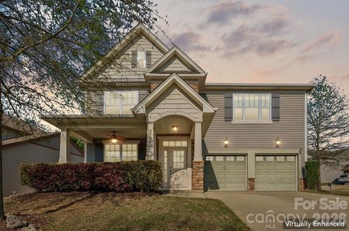 134 Farmers Folly Dr, Mooresville, NC, 28117-8572 | Card Image