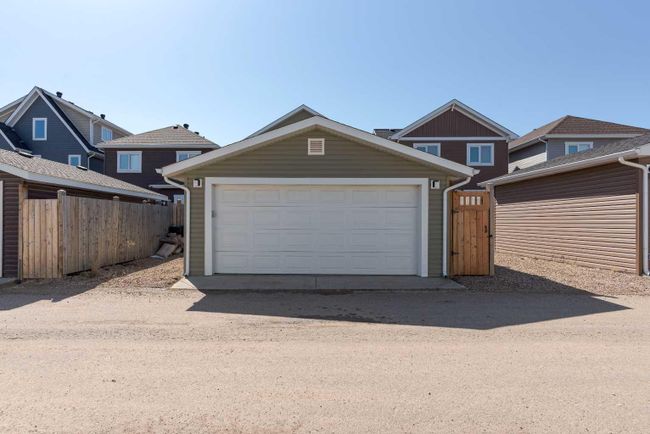 181 Comeau Crescent, Home with 5 bedrooms, 3 bathrooms and 3 parking in Fort Mcmurray AB | Image 41