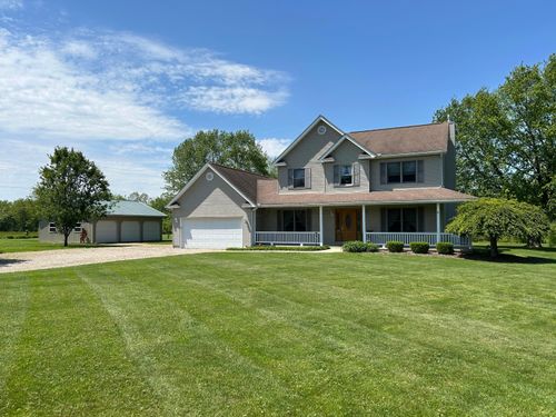 2905 Fairfield Union Rd Ne, Lancaster, OH, 43130-9332 | Card Image