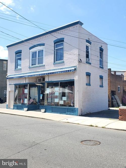 313 Gay St, CAMBRIDGE, MD, 21613-1856 | Card Image