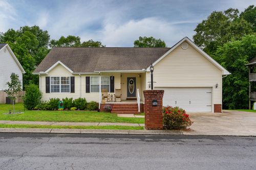 562 Bluff View Dr, Ringgold, GA, 30736-2562 | Card Image