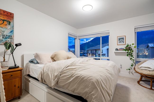 38023 Keel Way, Townhouse with 3 bedrooms, 3 bathrooms and 3 parking in Squamish BC | Image 17