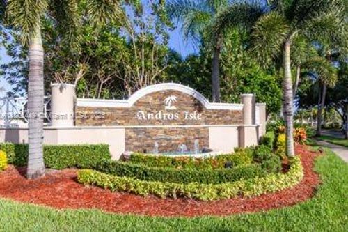 8525 Pine Cay, West Palm Beach, FL, 33411-5540 | Card Image