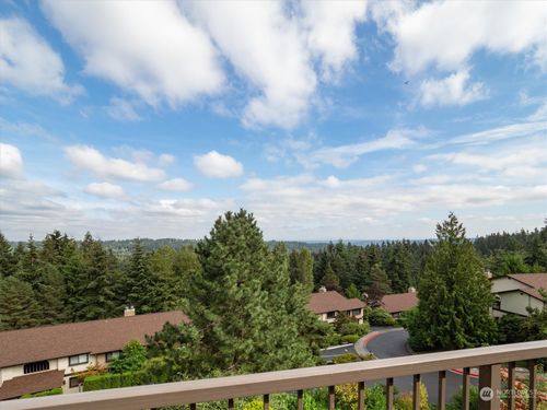 303-1702 Ne 179th, Shoreline, WA, 98155 | Card Image