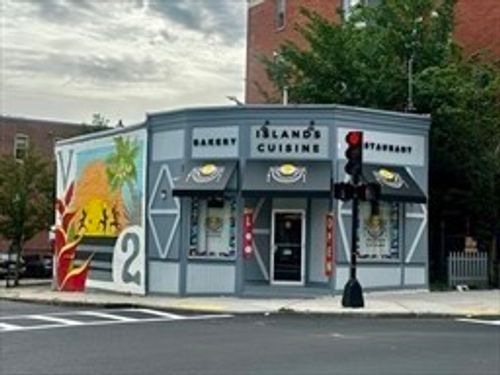554 Dudley St, Boston, MA, 02125-2603 | Card Image